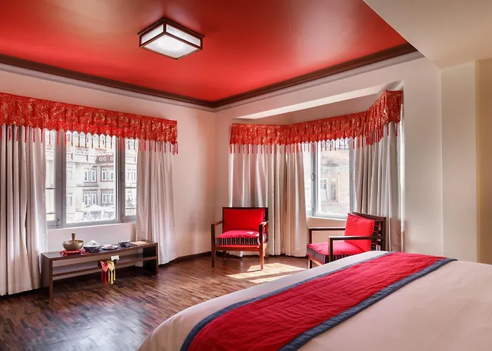 Shambaling Boutique Hotel 4*