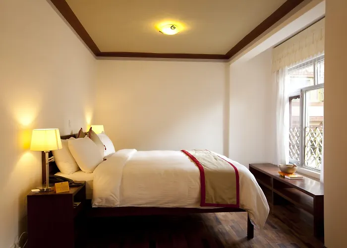 Shambaling Boutique 4*